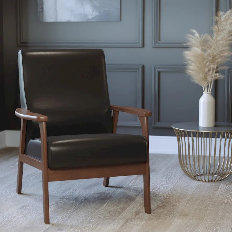 Fauteuil de style Mid-Century Modern avec structure et accoudoirs en bois